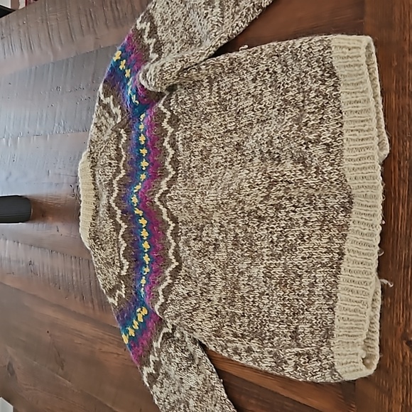 HANDMADE WOOL SWEATER FROM NEPAL - Picture 4 of 8